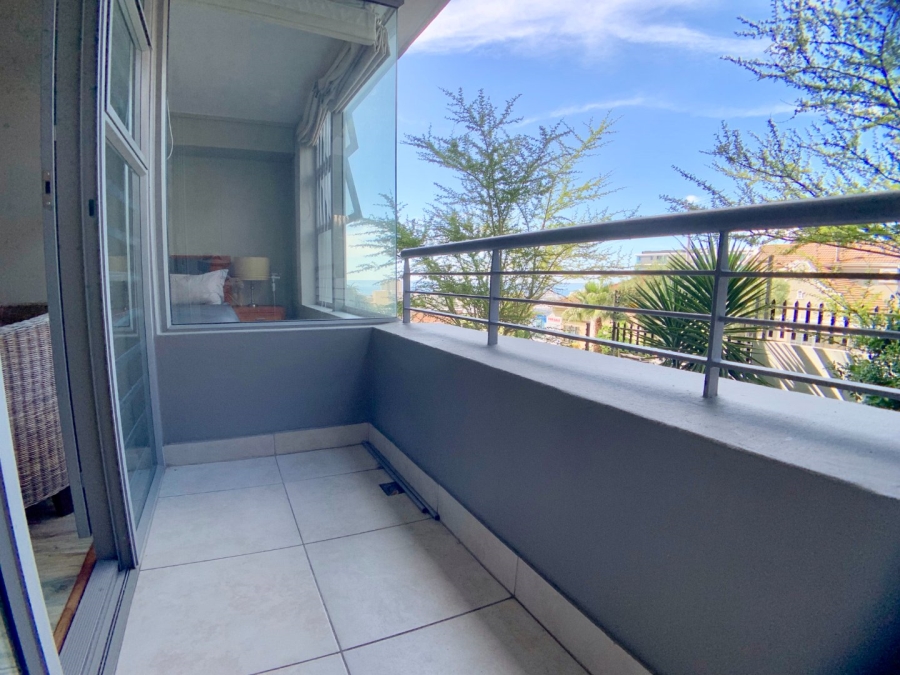 1 Bedroom Property for Sale in Sea Point Western Cape